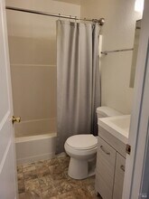2366 Pinercrest Dr in Santa Rosa, CA - Building Photo - Building Photo