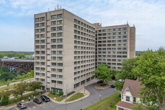 Henry E. Wrobel Towers in Niagara Falls, NY - Building Photo - Building Photo