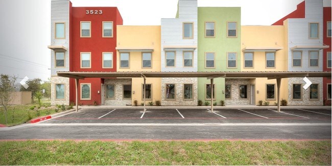 3523 W Sprague St in Edinburg, TX - Foto de edificio - Building Photo