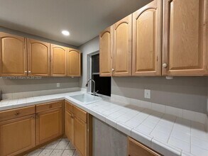 7875 Margate Blvd in Margate, FL - Building Photo - Building Photo