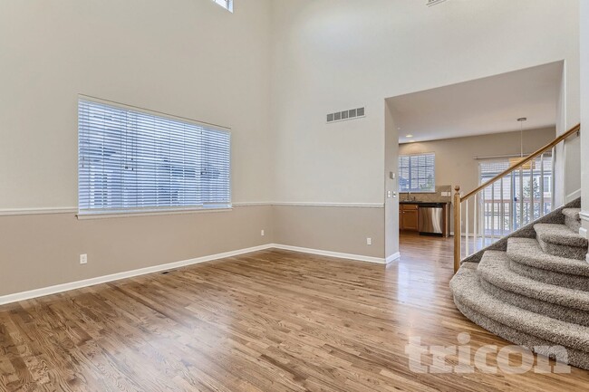 24881 E Euclid Pl in Aurora, CO - Foto de edificio - Building Photo