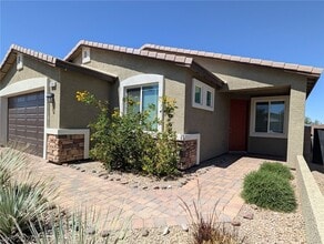 1290 Paseo del Oso Ln in Henderson, NV - Building Photo - Building Photo