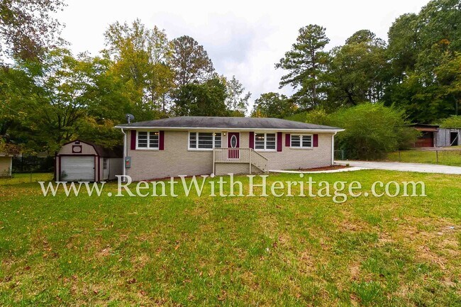 1145 Bingham Rd in Douglasville, GA - Building Photo - Building Photo