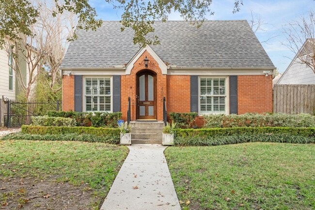 property at 4006 University Blvd