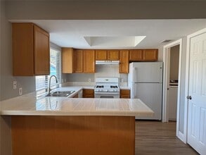 10008 Barrington Cove in Austin, TX - Building Photo - Building Photo