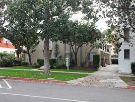 1744 Winona Blvd Apartments