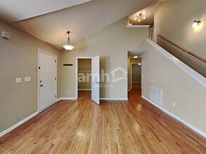 4001 Mantua Way in Raleigh, NC - Building Photo - Building Photo