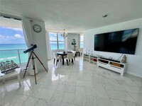 2751 S Ocean Dr in Hollywood, FL - Building Photo - Building Photo