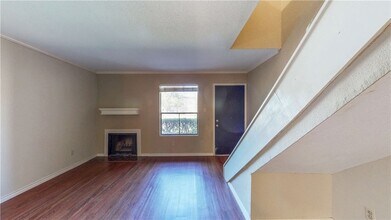 904 University Oaks Blvd, Unit 78 in College Station, TX - Building Photo - Building Photo