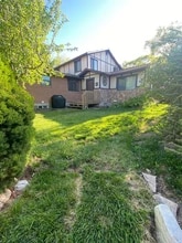 2772 W 7500 S, Unit Main House in West Jordan, UT - Building Photo - Building Photo