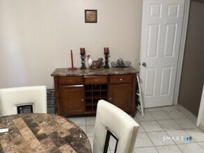 273 Derby Ave in Derby, CT - Building Photo - Building Photo