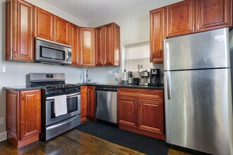 6145 S Eberhart Ave in Chicago, IL - Building Photo - Building Photo