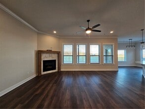 1450 Sessile Oak Wy in Centerton, AR - Building Photo - Building Photo