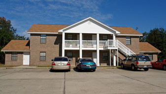 202 Davenport Rd Apartments