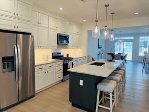 11 Cloverleaf Ln in Englishtown, NJ - Building Photo - Building Photo