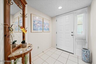 2725 N Hwy A1A in Indialantic, FL - Foto de edificio - Building Photo