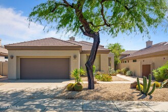 7105 E Sleepy Owl Way in Scottsdale, AZ - Building Photo - Building Photo