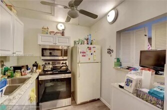 82 Fanshaw B in Boca Raton, FL - Building Photo - Building Photo