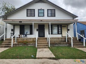 1205 S 17th St in Temple, TX - Building Photo