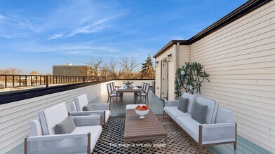 110 Pamrapo Ave in Jersey City, NJ - Building Photo - Building Photo