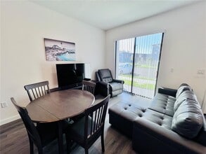 8767 Zen Dr in Kissimmee, FL - Building Photo - Building Photo