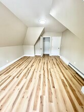 121 Day St, Unit 3 in Fitchburg, MA - Building Photo - Building Photo