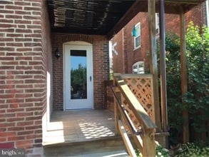 1064 Queen St, Unit Unit 1 in Pottstown, PA - Building Photo - Building Photo