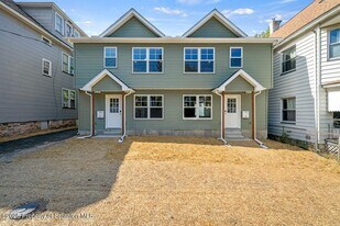 820-822-822 Delaware St in Scranton, PA - Building Photo