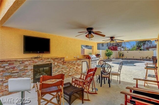 2410 Doherty Way in Henderson, NV - Building Photo - Building Photo
