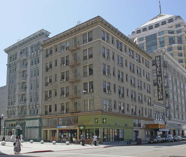 Savoy in Oakland, CA - Foto de edificio - Building Photo