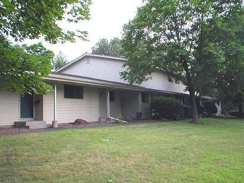 55 Oakland Ter, Unit 5