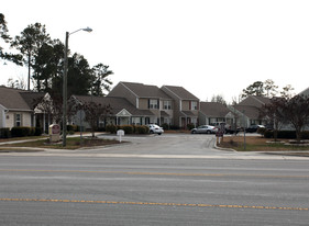 White Oak Manor Apartments