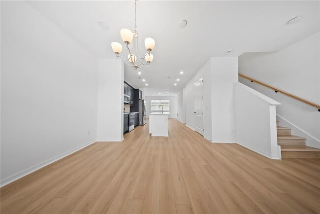 17538 Northlake Grv Dr in Oakland, FL - Building Photo - Building Photo