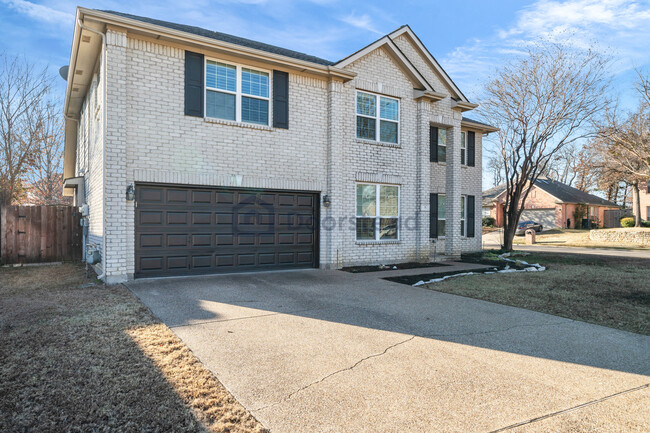 1 Touchstone Ct in Mansfield, TX - Foto de edificio - Building Photo