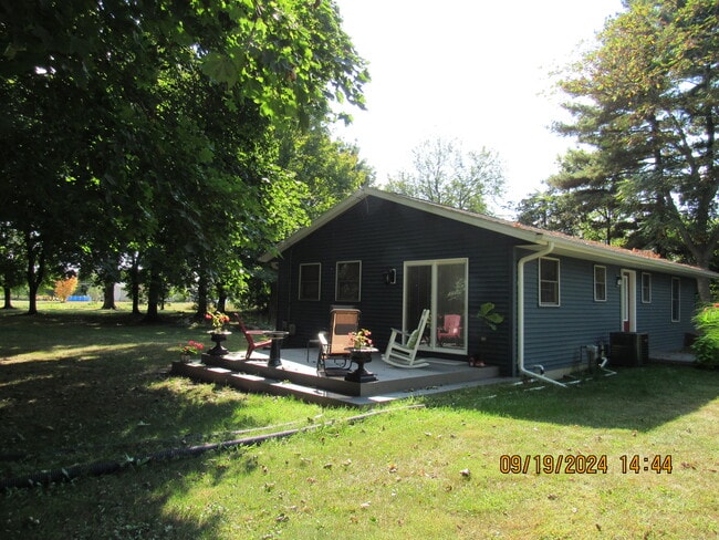 6452 W Vw Ave in Schoolcraft, MI - Foto de edificio - Building Photo