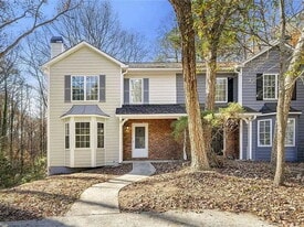 4433 Coopers Creek Dr SE in Smyrna, GA - Building Photo