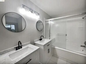 39965 Parada St in Newark, CA - Building Photo - Building Photo