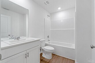 4635 Carlstrom Ln in Pensacola, FL - Building Photo - Building Photo