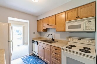 1332 Truman Pl in Ames, IA - Building Photo - Building Photo
