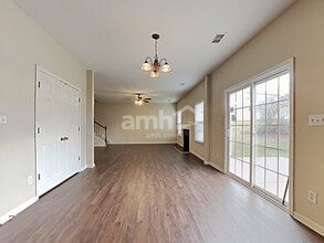 3722 Green Pasture Rd in Charlotte, NC - Foto de edificio - Building Photo