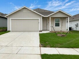 2413 Fleming Dr in Crandall, TX - Building Photo