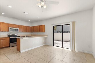 9314 W 33rd Ln in Hialeah, FL - Building Photo - Building Photo