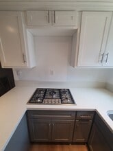 437 W Regent St in Inglewood, CA - Building Photo - Building Photo