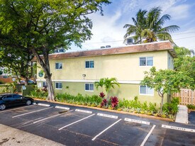 abl homes in Fort Lauderdale, FL - Building Photo
