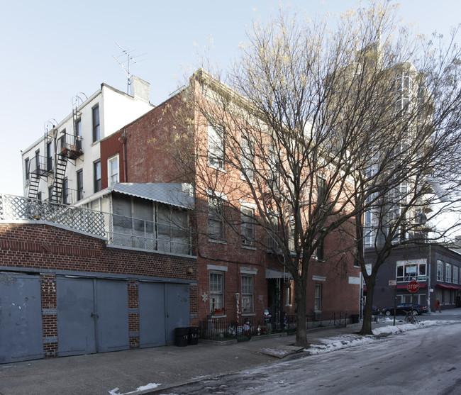 161 Franklin St in Brooklyn, NY - Foto de edificio - Building Photo
