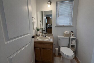 2630 Bennett St in Dearborn, MI - Building Photo - Building Photo