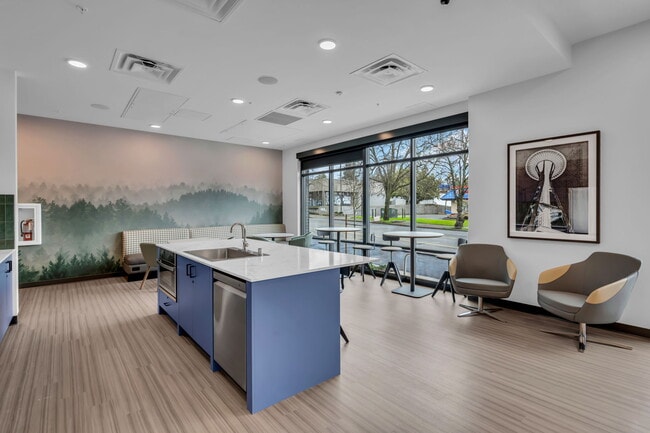 Altaire at Jackson Park in Seattle, WA - Building Photo - Building Photo