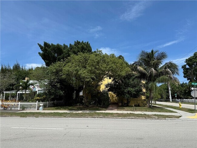 property at 1904 20th Ave