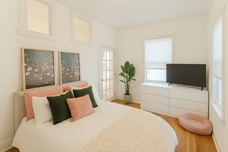 10 Creighton St, Unit 1 in Boston, MA - Building Photo - Building Photo