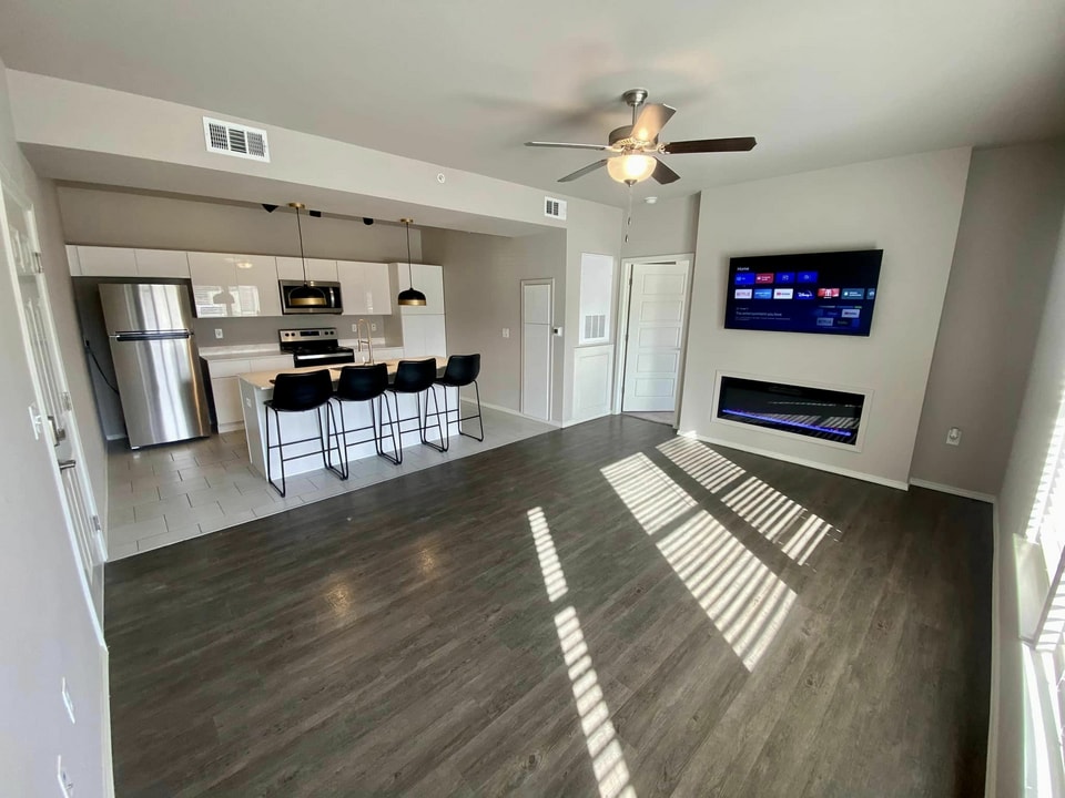 Crown at Seven Oaks Apartment Homes in Tulsa, OK - Foto de edificio